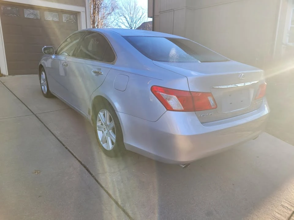 2008 Lexus ES 5th Gen - Image 4 of 18
