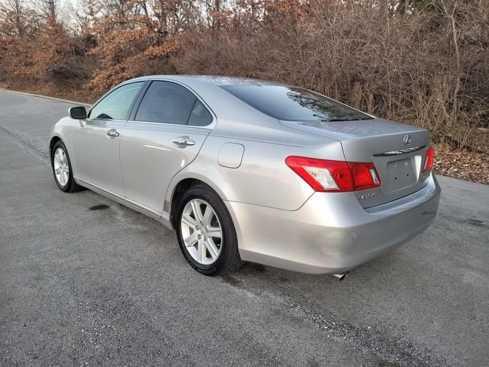 2008 Lexus ES 5th Gen - Image 4 of 17