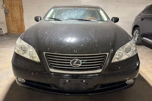 2008 Lexus ES 5th Gen - Image 2 of 10