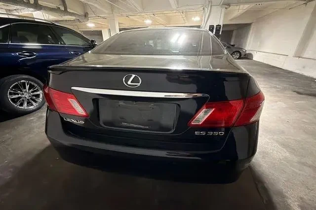 2008 Lexus ES 5th Gen - Image 8 of 10