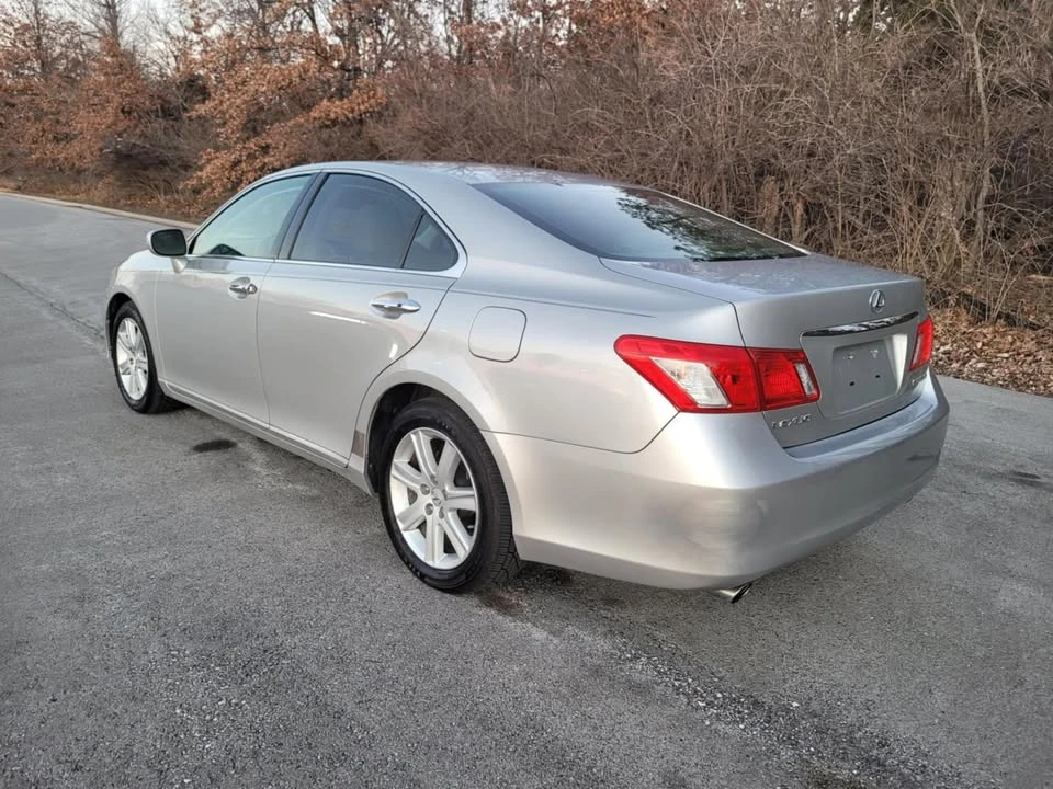 2008 Lexus ES 5th Gen - Image 4 of 19