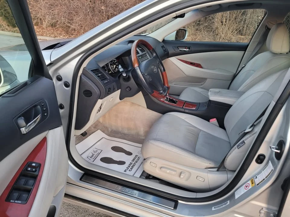 2008 Lexus ES 5th Gen - Image 7 of 14