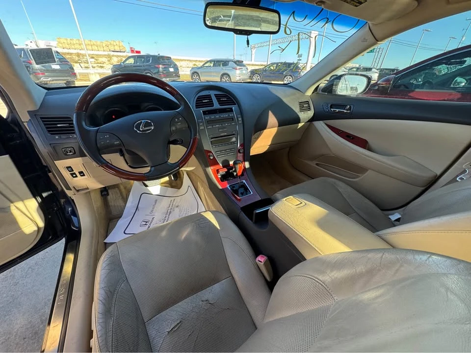 2008 Lexus ES 5th Gen - Image 3 of 9
