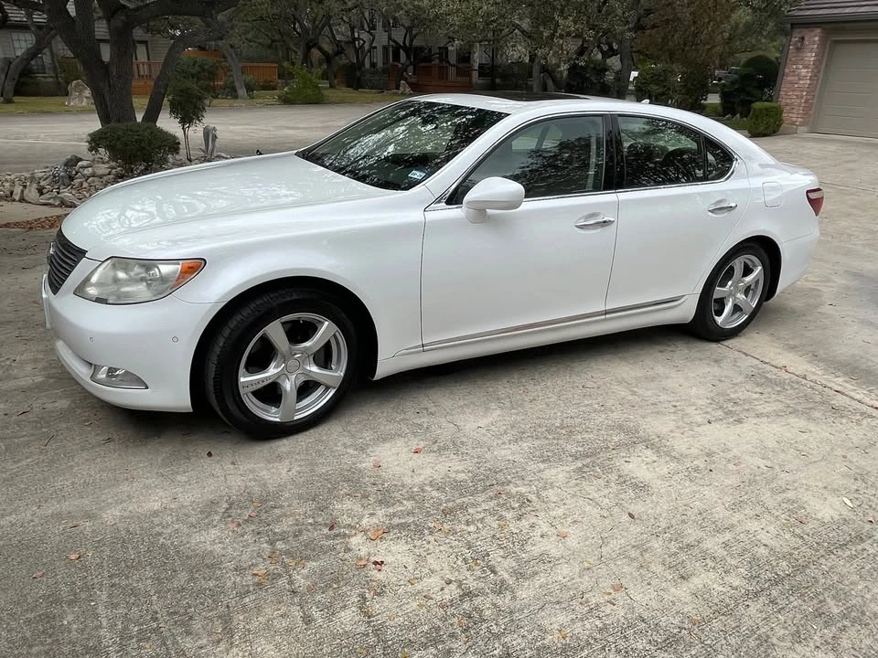 2008 Lexus LS 4th Gen - Image 20 of 20