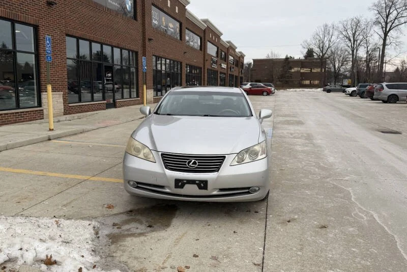2008 Lexus ES 4th Gen - Image 2 of 20