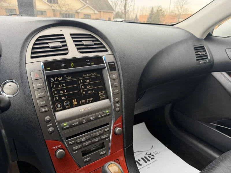 2008 Lexus ES 4th Gen - Image 17 of 20