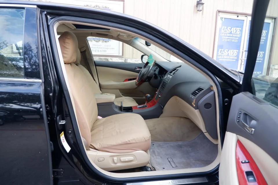 2008 Lexus ES 5th Gen - Image 15 of 20