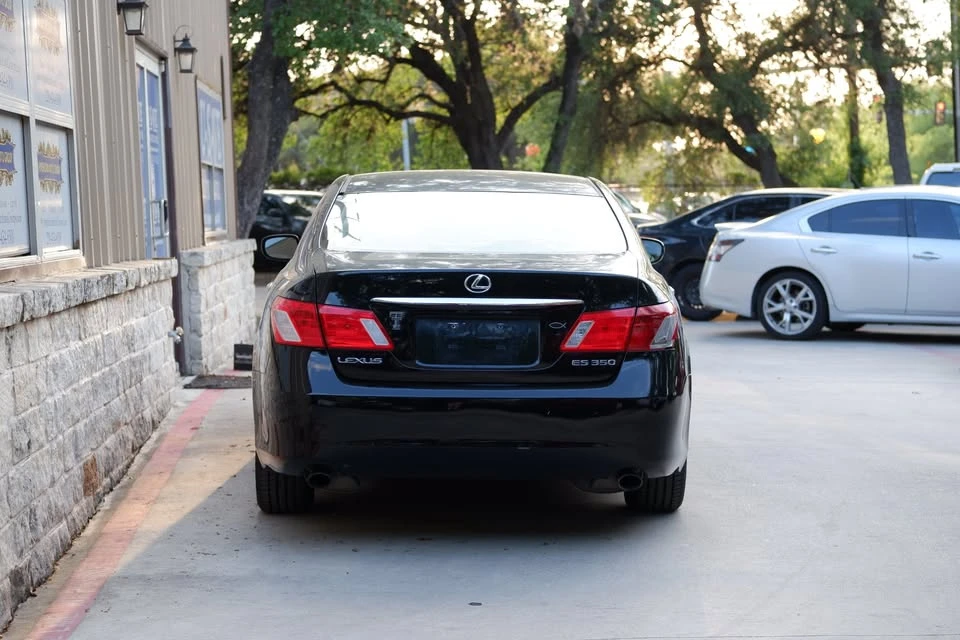 2008 Lexus ES 5th Gen - Image 3 of 20