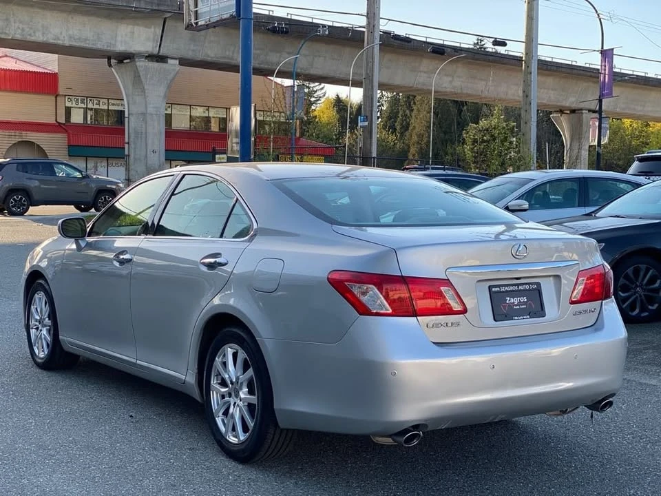2008 Lexus ES 5th Gen - Image 5 of 20