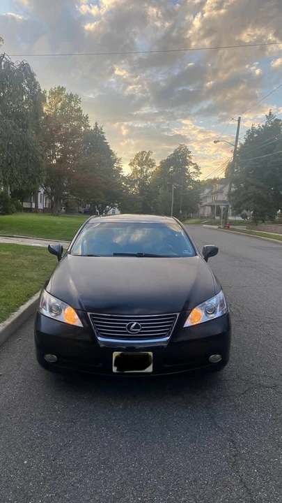 2008 Lexus ES 5th Gen - Image 3 of 3
