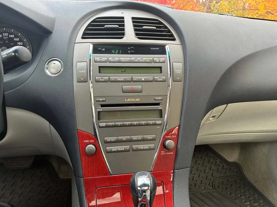 2008 Lexus ES 5th Gen - Image 15 of 16