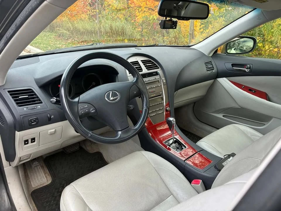2008 Lexus ES 5th Gen - Image 16 of 16