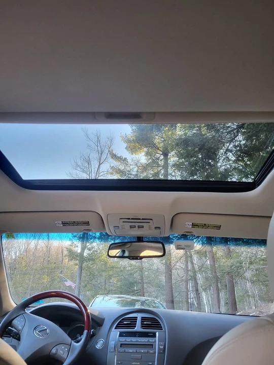 2008 Lexus ES 5th Gen - Image 18 of 20