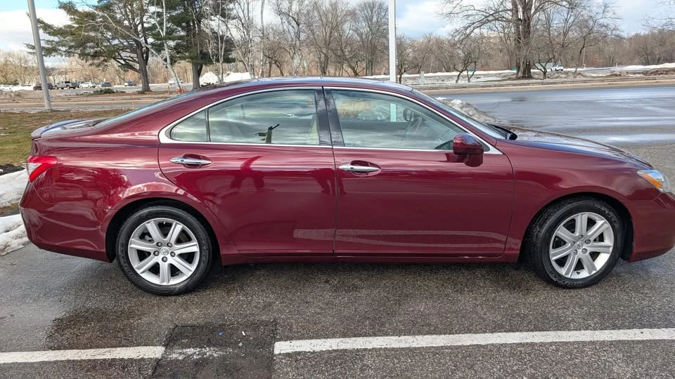 2008 Lexus ES 5th Gen - Image 8 of 20
