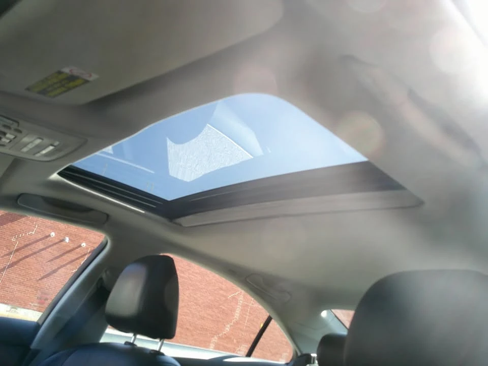 2008 Lexus ES 4th Gen - Image 12 of 15