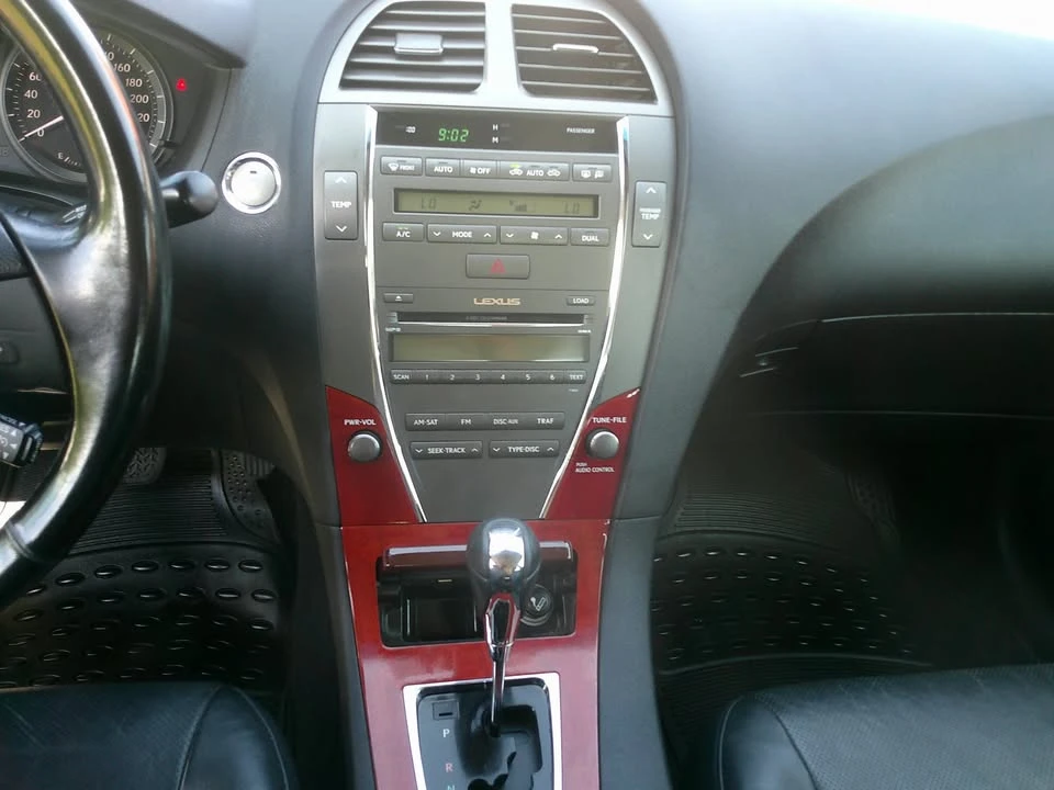 2008 Lexus ES 4th Gen - Image 13 of 15