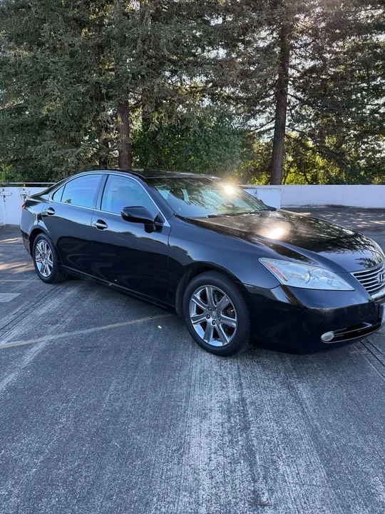 2008 Lexus ES 5th Gen - Image 2 of 20