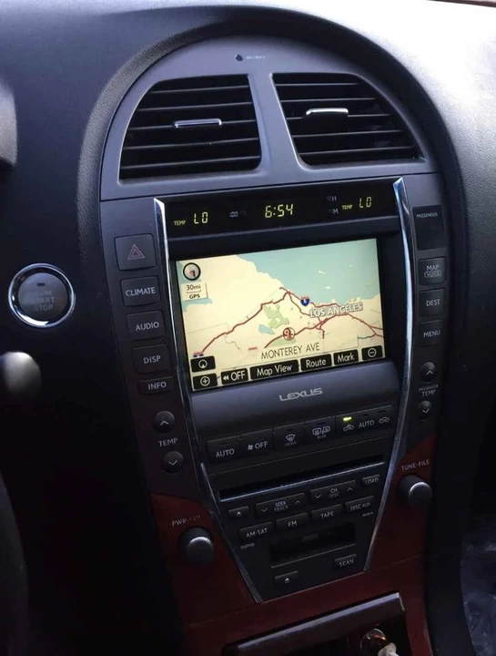 2008 Lexus ES 5th Gen - Image 2 of 5