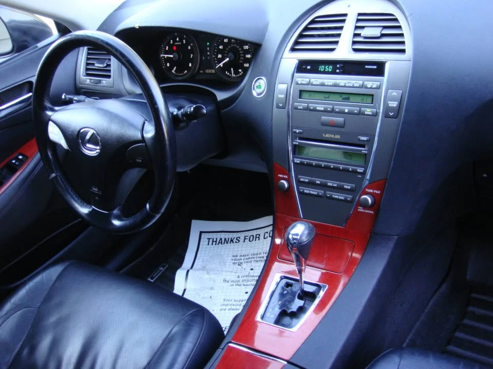 2008 Lexus ES 5th Gen - Image 15 of 18