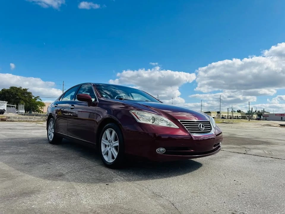 2008 Lexus ES 5th Gen - Image 2 of 13