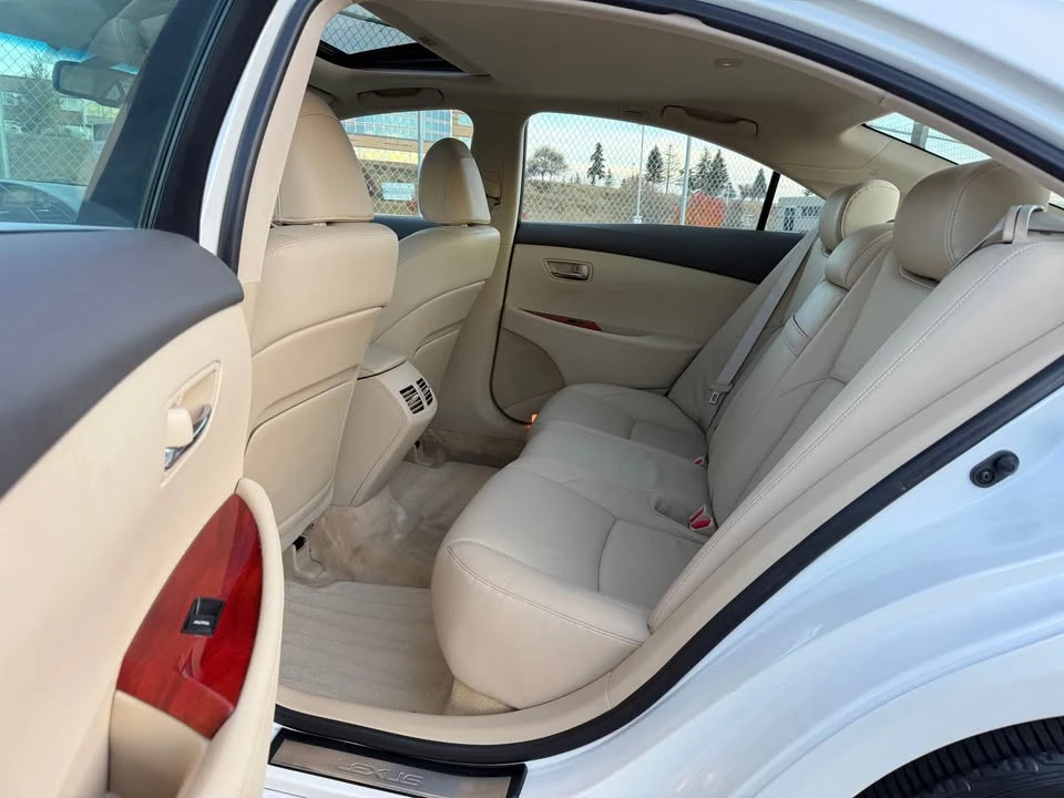 2008 Lexus ES 5th Gen - Image 13 of 16