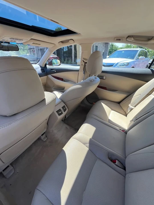 2008 Lexus ES 5th Gen - Image 9 of 15