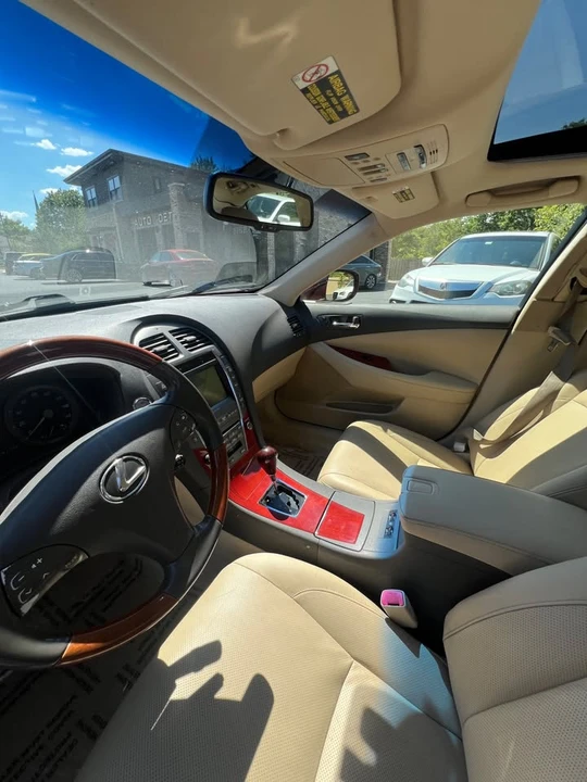 2008 Lexus ES 5th Gen - Image 8 of 15