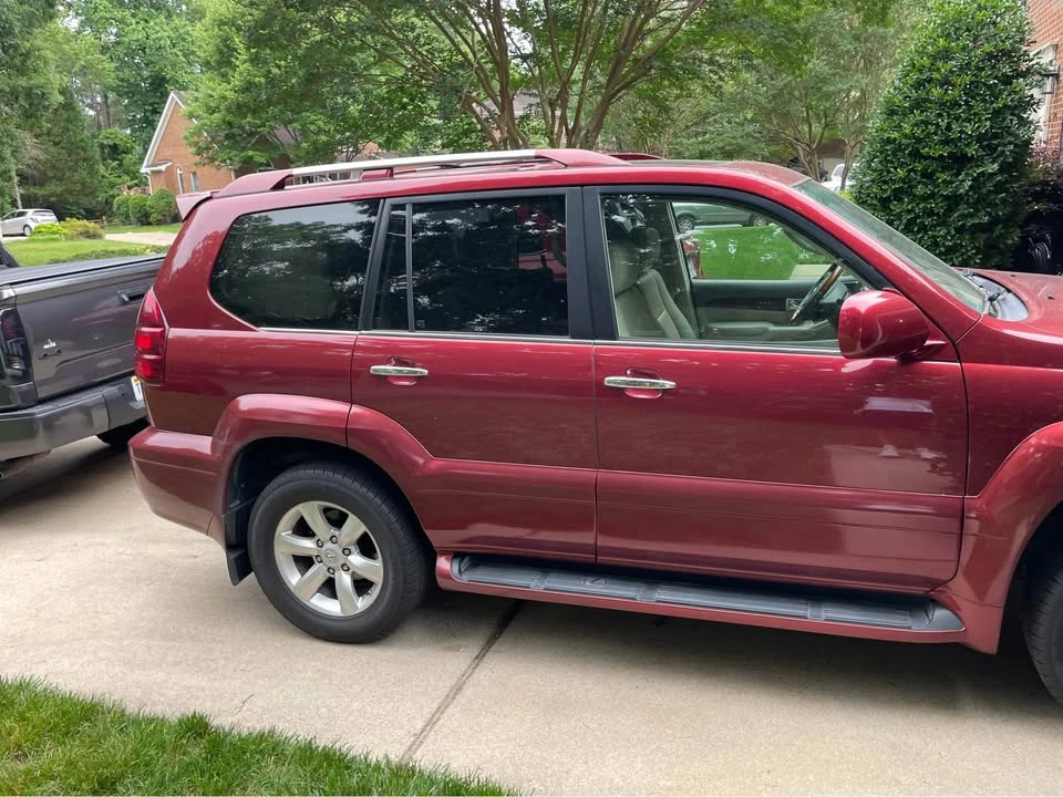 2008 Lexus GX 1st Gen - Image 3 of 13