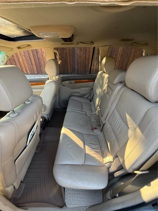 2008 Lexus GX 1st Gen - Image 7 of 12