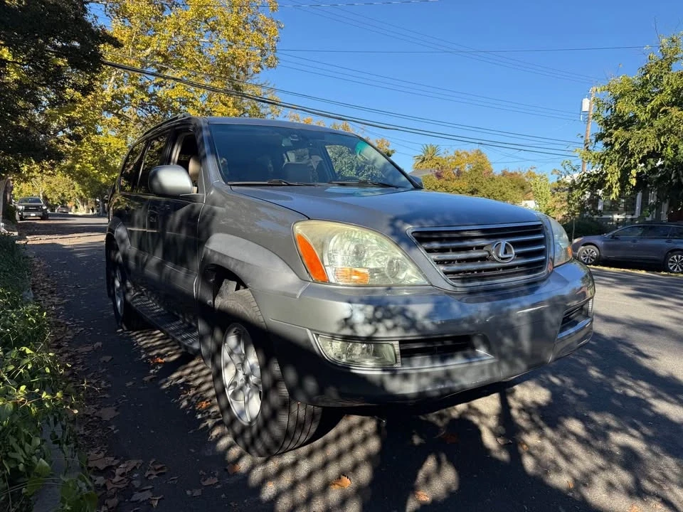 2008 Lexus GX 1st Gen - Image 3 of 12