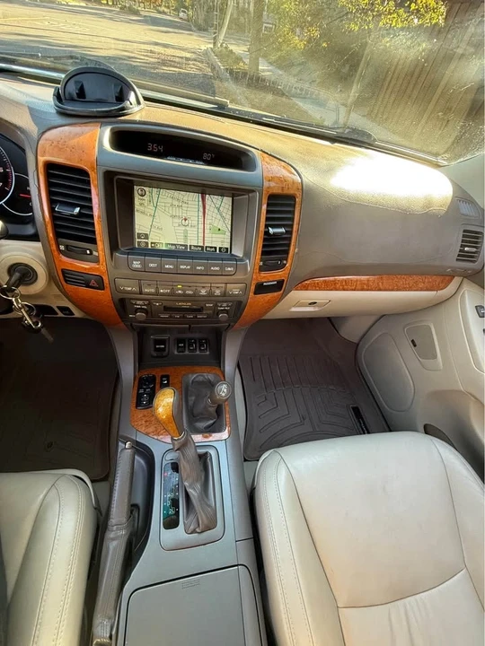2008 Lexus GX 1st Gen - Image 10 of 12