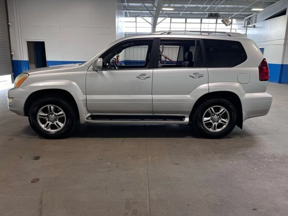 2008 Lexus GX 1st Gen - Image 3 of 20