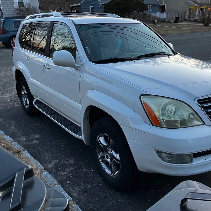 2008 Lexus GX 1st Gen - Image 2 of 4