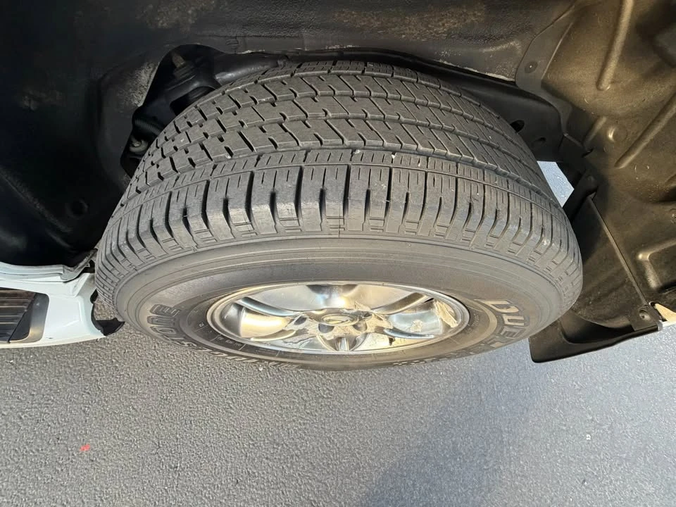 2008 Lexus GX 1st Gen - Image 16 of 20