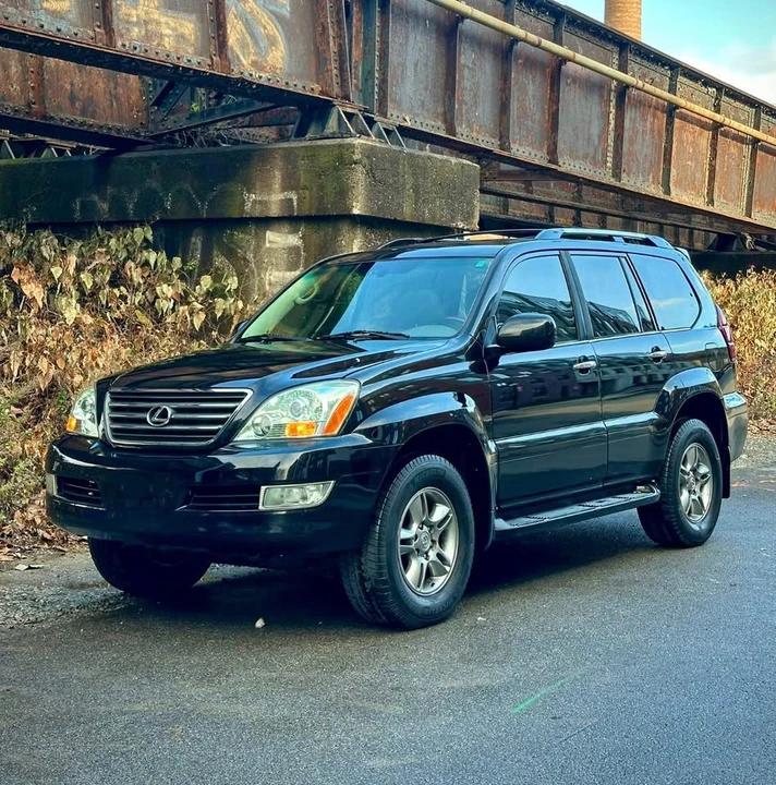 2008 Lexus GX 1st Gen - Image 2 of 20