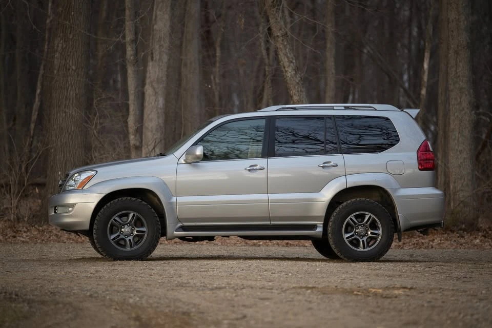 2008 Lexus GX 1st Gen - Image 3 of 20