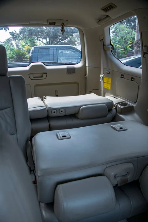 2008 Lexus GX 1st Gen - Image 11 of 20