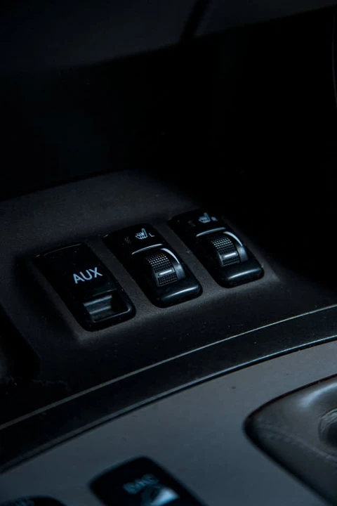 2008 Lexus GX 1st Gen - Image 16 of 20