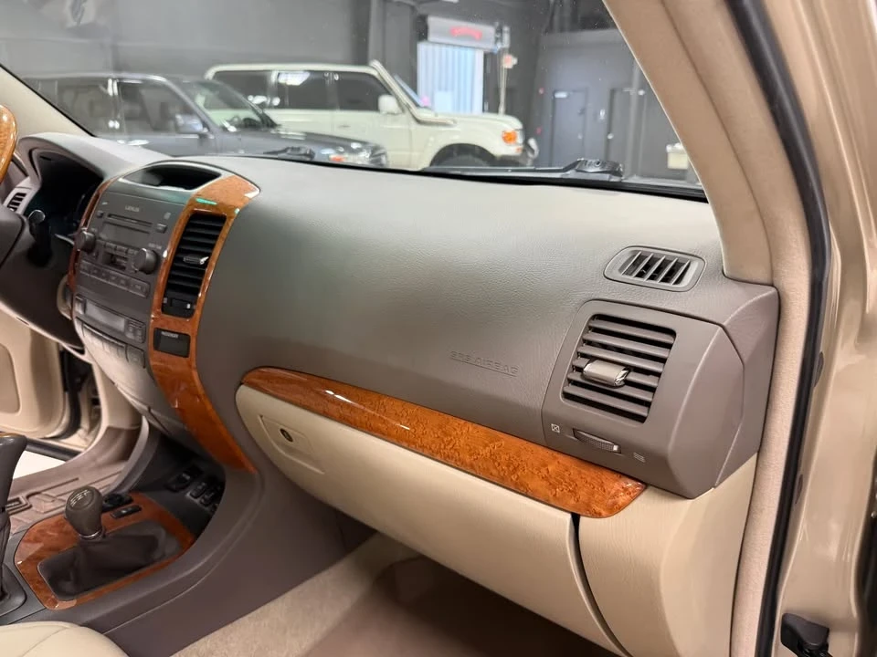 2008 Lexus GX 1st Gen - Image 12 of 18