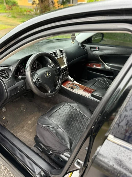 2008 Lexus IS 2nd Gen - Image 4 of 9