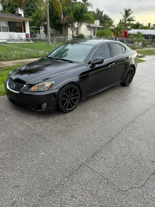 2008 Lexus IS 2nd Gen - Image 5 of 9