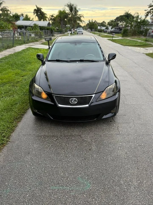 2008 Lexus IS 2nd Gen - Image 8 of 9