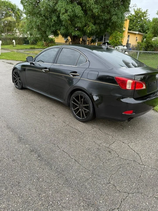 2008 Lexus IS 2nd Gen - Image 6 of 9