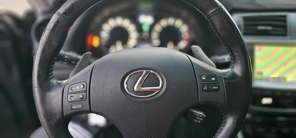 2008 Lexus IS 2nd Gen - Image 11 of 20