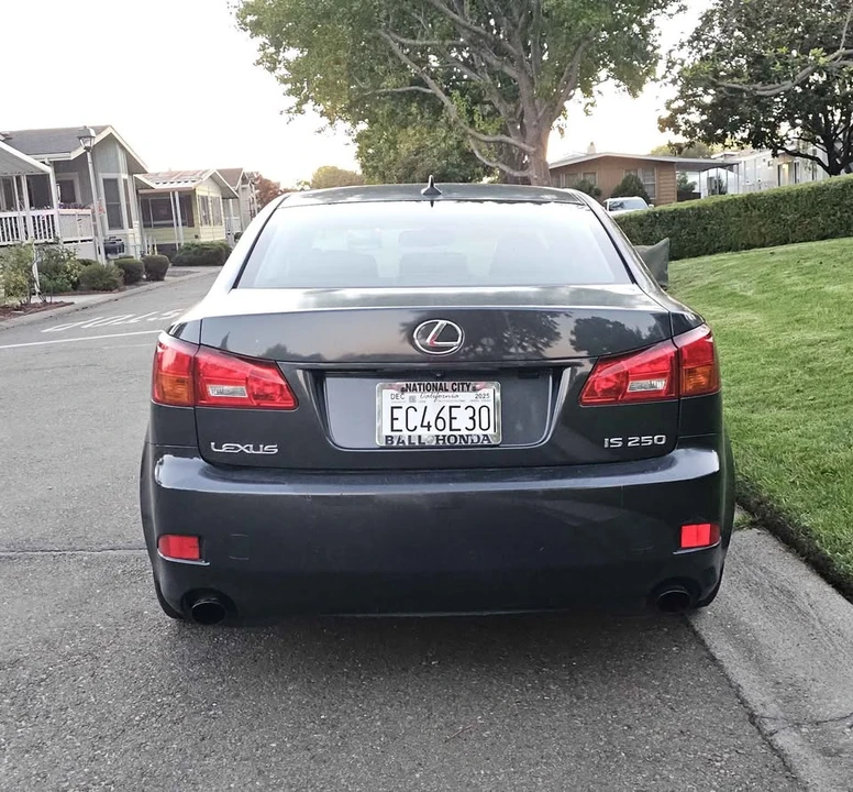 2008 Lexus IS 2nd Gen - Image 6 of 20