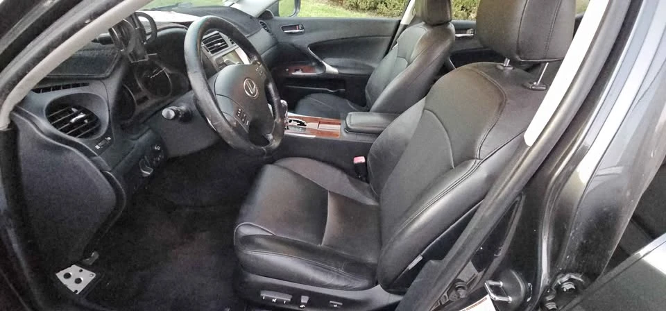 2008 Lexus IS 2nd Gen - Image 8 of 20