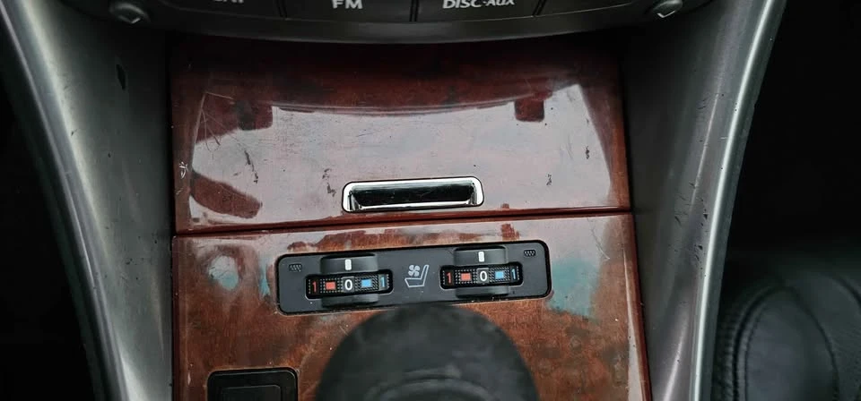 2008 Lexus IS 2nd Gen - Image 15 of 20