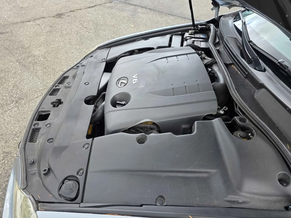 2008 Lexus IS 2nd Gen - Image 16 of 20