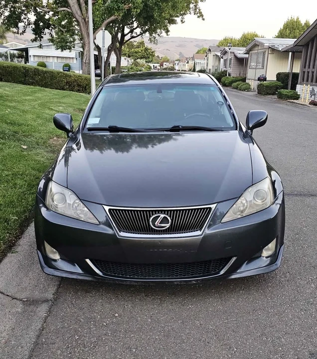 2008 Lexus IS 2nd Gen - Image 3 of 20