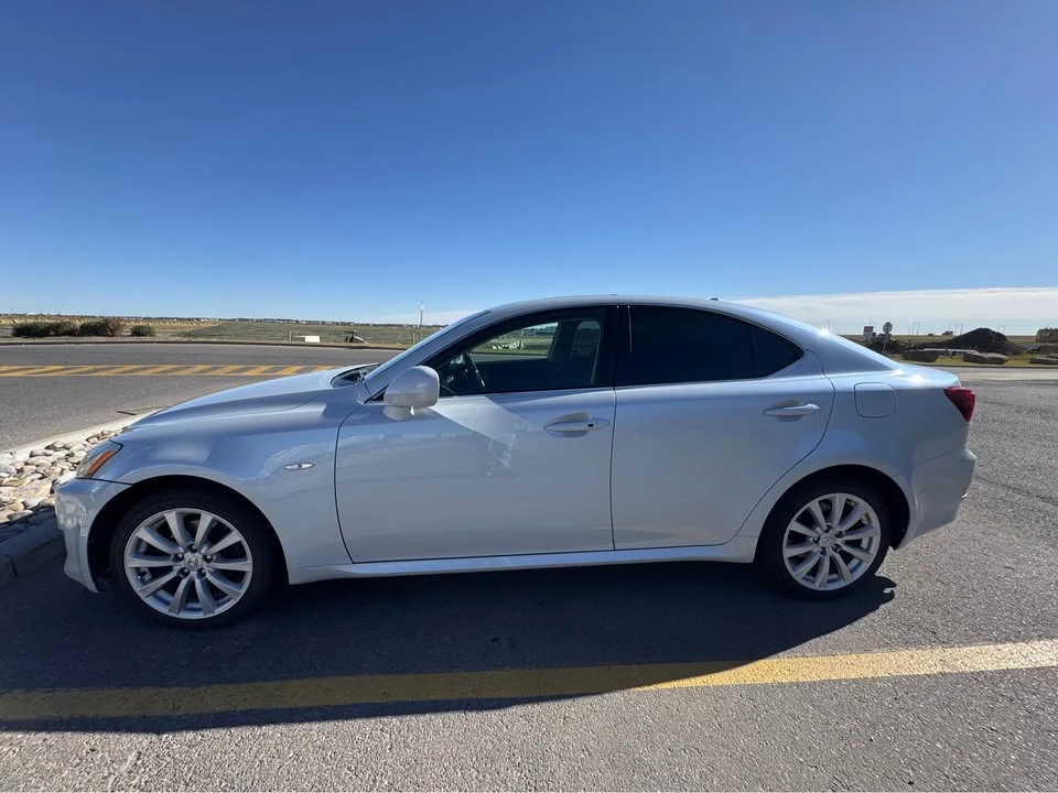2008 Lexus IS 2nd Gen - Image 5 of 13